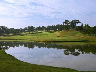 Dalat-Palace-Golf-Club-Lakeside
